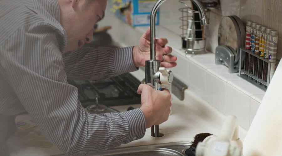 Local tankless water heater installation in Martelle, IA